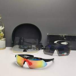 Picture of Oakley Sunglasses _SKUfw66124534fw